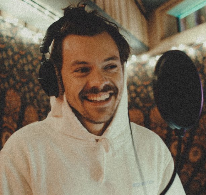 Harry Styles lanza su esperado nuevo disco "Harry's House"