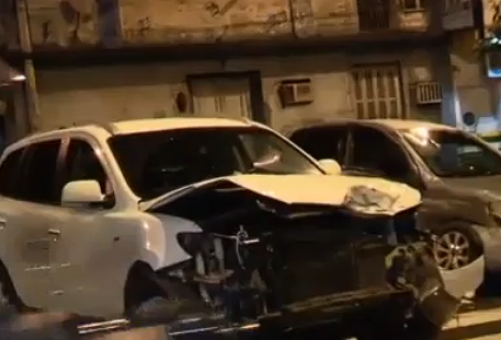 Violento choque entre dos vehículos en Asunción